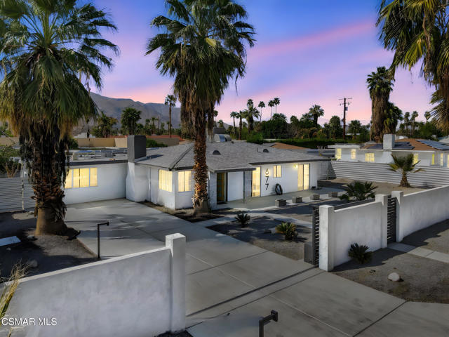 677 S Highland Drive, Palm Springs CA: https://media.crmls.org/mediaz/cef99c6e-58af-4649-844b-51153536aab9.jpg