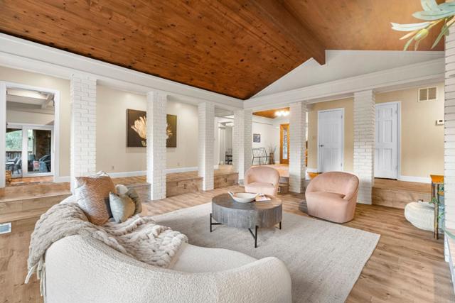 6915 Redwood Retreat Road, Gilroy CA: https://media.crmls.org/mediaz/cefafc5d-798b-4e87-b629-e74e0f7e87fa.jpg