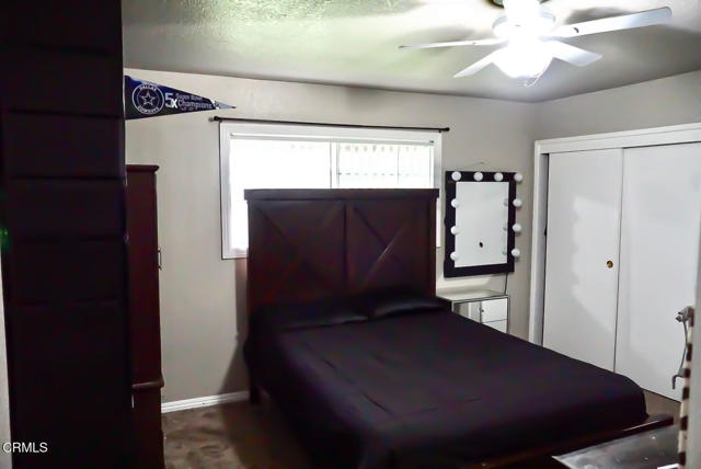 2101 Sweetland Street, Oxnard CA: https://media.crmls.org/mediaz/cefb6ccf-a599-4c3e-a02e-d26f367d102d.jpg