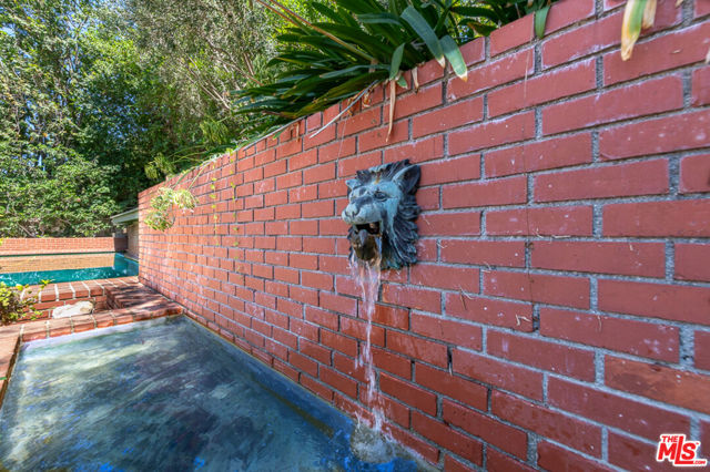 Drew Fenton | 16617 Park Lane Circle Los Angeles CA | MLS: 7403378