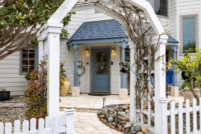 127 16th Street, Pacific Grove CA: https://media.crmls.org/mediaz/cefe1c79-ff55-461c-9411-6ca7dc74654a.jpg