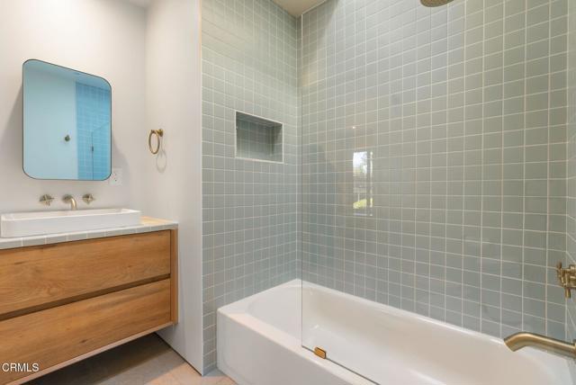 Detail Gallery Image 29 of 30 For 6919 La Presa Dr, San Gabriel,  CA 91775 - 3 Beds | 3 Baths