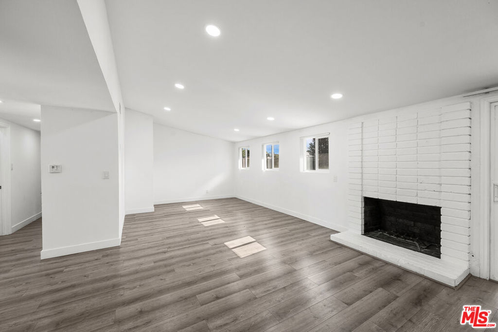 Ceff5201 Eab2 4138 B125 6Bfd4B00C01D 8153 Tunney Avenue, Reseda, Ca 91335 &Lt;Span Style='BackgroundColor:transparent;Padding:0Px;'&Gt; &Lt;Small&Gt; &Lt;I&Gt; &Lt;/I&Gt; &Lt;/Small&Gt;&Lt;/Span&Gt;