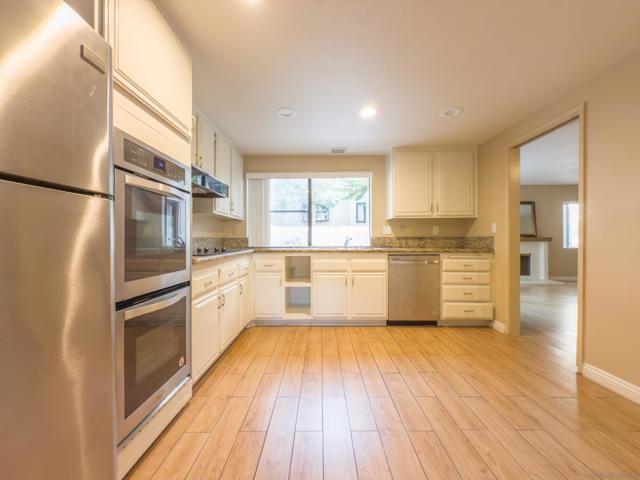 4468 Via Brillante, San Diego CA: https://media.crmls.org/mediaz/cf005f75-5011-4ba6-ae68-ff3082a3ffb7.jpg