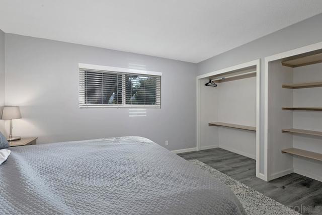 24567 Adams Ave, Murrieta CA: https://media.crmls.org/mediaz/cf0067b2-a3b6-4101-81c0-d7d44ec1e4e0.jpg