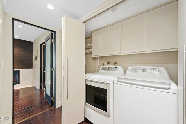 Detail Gallery Image 20 of 37 For 11915 Gorham Ave #3,  Los Angeles,  CA 90049 - 2 Beds | 2 Baths