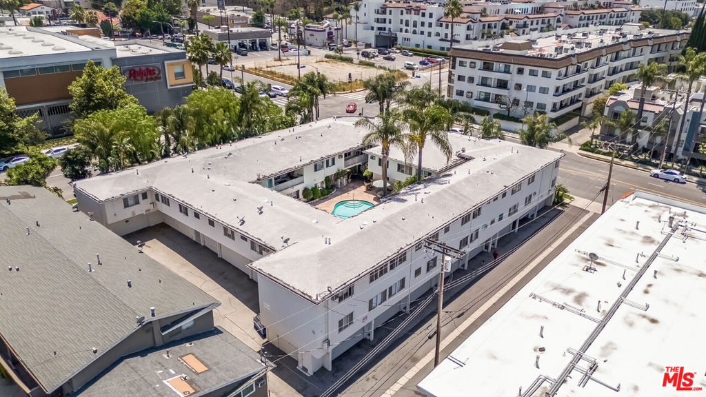 14065 Moorpark StreetSherman Oaks img 2