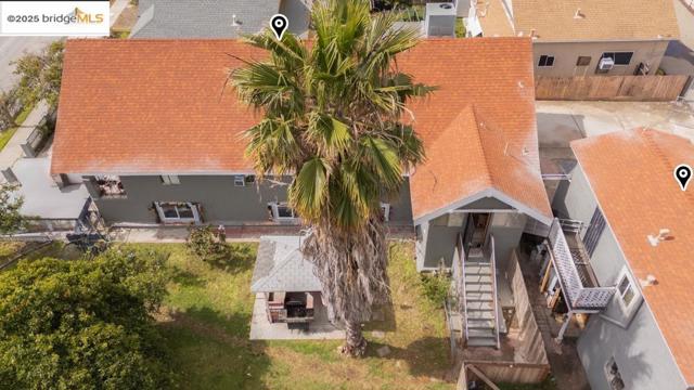 127 E 6th, Tracy CA: https://media.crmls.org/mediaz/cf02098c-72d8-4a56-9858-bdc18d5fbed6.jpg