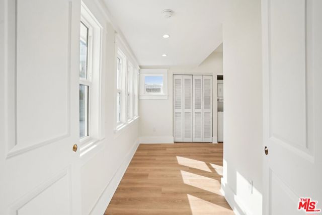 247 S Benton Way, Los Angeles CA: https://media.crmls.org/mediaz/cf033580-b657-4176-aec3-2850655a2256.jpg