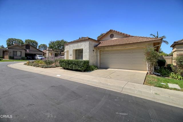 Detail Gallery Image 1 of 1 For 290 Estancia Pl, Camarillo,  CA 93012 - 2 Beds | 2 Baths