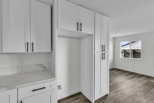 Detail Gallery Image 11 of 25 For 2031 E Ave, National City,  CA 91950 - 3 Beds | 2 Baths