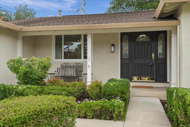 7156 Brooktree Way, San Jose CA: https://media.crmls.org/mediaz/cf08af0d-0f73-4a8a-8822-b1df8dd1269d.jpg