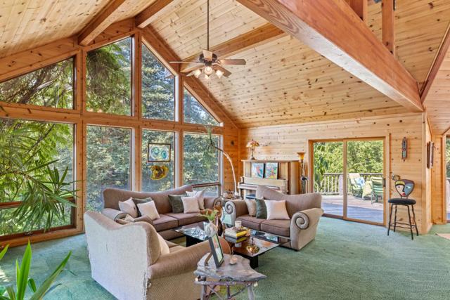 994 Laurel Grove Drive, Soquel CA: https://media.crmls.org/mediaz/cf0b7006-9421-43a6-83c2-ecb1a9d2a9e6.jpg