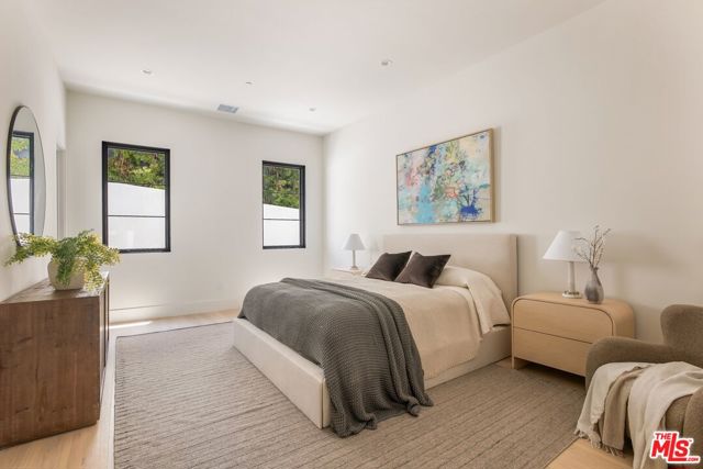 1749 Mandeville Lane, Los Angeles CA: https://media.crmls.org/mediaz/cf0b86f7-5a4c-408d-8643-1a320b97cb35.jpg