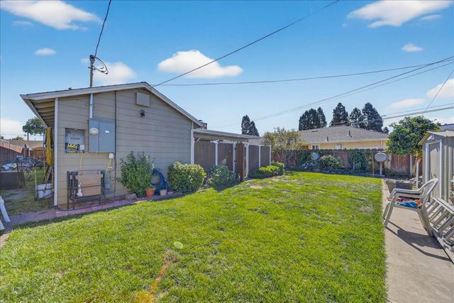 221 Tapadero Street, Salinas CA: https://media.crmls.org/mediaz/cf0bd41a-f5a1-489d-bfa9-84d38e81df91.jpg