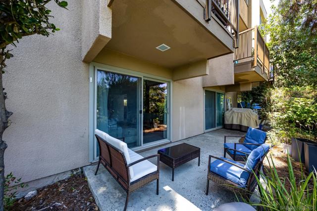 5700 Baltimore Dr, La Mesa CA: https://media.crmls.org/mediaz/cf0bf0e8-060c-4040-8091-767ba0865d03.jpg