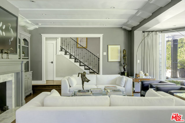 1857 Benedict Canyon Drive, Beverly Hills CA: https://media.crmls.org/mediaz/cf0c3dac-2ee0-44ae-89d4-57918635f83a.jpg