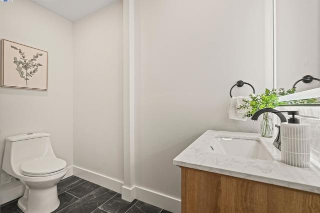 625 3rd Ave, San Bruno CA: https://media.crmls.org/mediaz/cf0c5e8c-87fb-46e0-a388-5558bda4357a.jpg