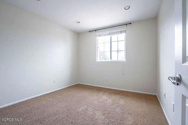 3003 Naples Drive, Oxnard CA: https://media.crmls.org/mediaz/cf0cd8b7-5eb7-4230-8f02-c3aaa2b0ee7c.jpg