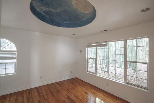 5601 Freedom Boulevard, Aptos CA: https://media.crmls.org/mediaz/cf0ce687-3c42-4c7e-bf50-046185a597b5.jpg