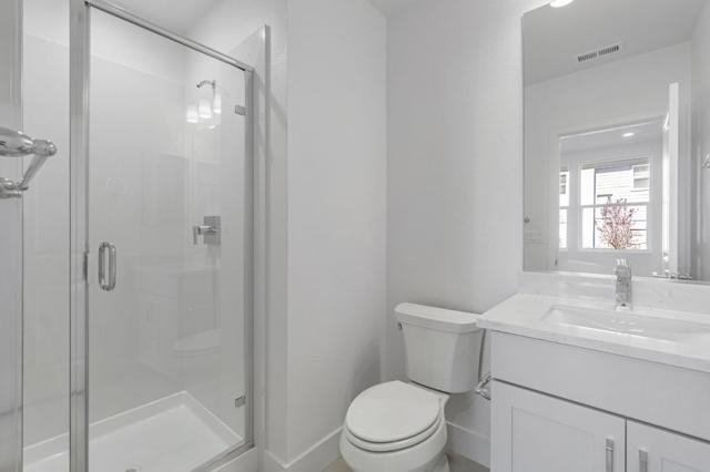 2102 Ivory Terrace, San Ramon CA: https://media.crmls.org/mediaz/cf0e488f-5dd7-4def-8e89-75263550948c.jpg