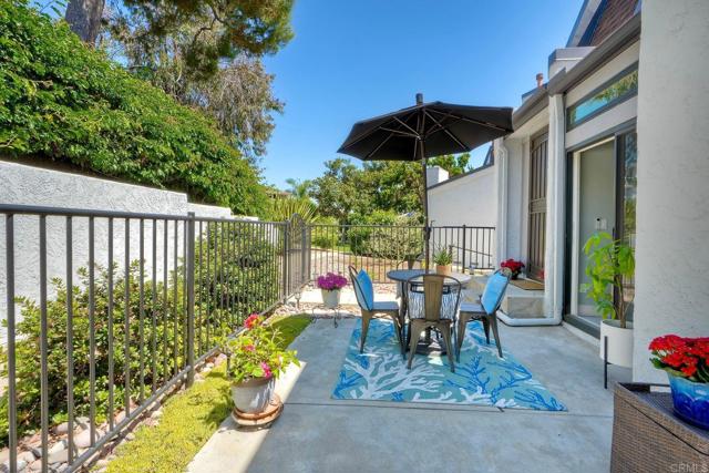 Detail Gallery Image 5 of 50 For 7303 Alicante Rd a,  Carlsbad,  CA 92009 - 2 Beds | 2 Baths