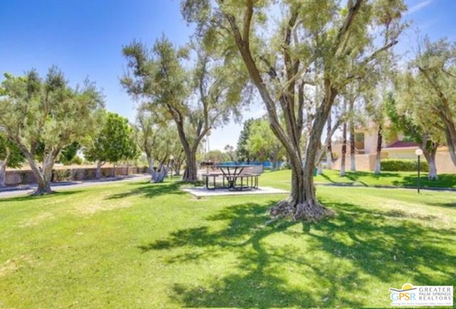 751 N Los Felices Circle, Palm Springs CA: https://media.crmls.org/mediaz/cf0f701c-79cb-443a-b81e-5aa48142a6d9.jpg