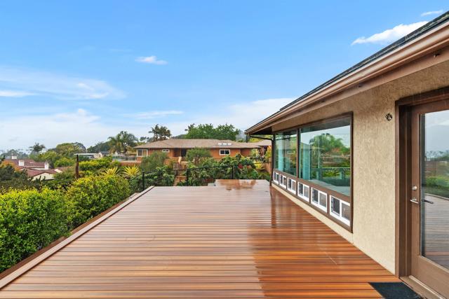 2435 Paseo Dorado, La Jolla CA: https://media.crmls.org/mediaz/cf11345d-8900-491d-ad77-bdce90795fd8.jpg