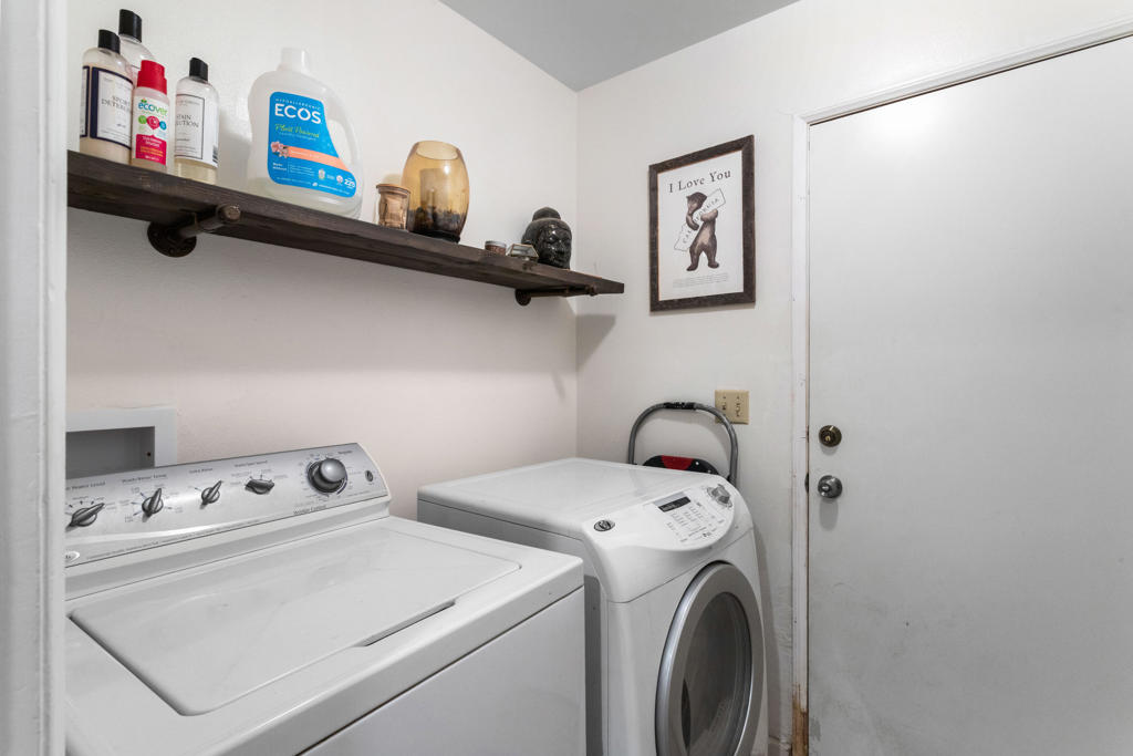 MLS #219138581DA image #17