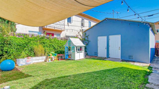 4657 Idaho St, San Diego CA: https://media.crmls.org/mediaz/cf12b2b7-5fe6-4ec1-be39-c870754eb5d6.jpg