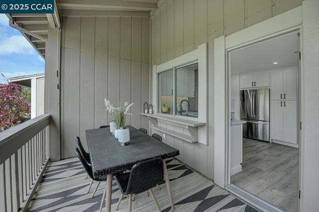 2175 Cactus Ct, Walnut Creek CA: https://media.crmls.org/mediaz/cf133784-ed93-4a3b-84d5-0a71e3f51189.jpg