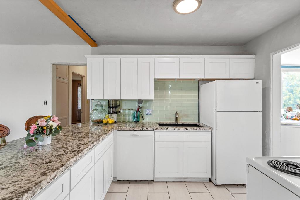 Cf13F62E A64B 4Cf1 8D7A F47457A37C66 2163 Gracey Lane, Fallbrook, Ca 92028 &Lt;Span Style='BackgroundColor:transparent;Padding:0Px;'&Gt; &Lt;Small&Gt; &Lt;I&Gt; &Lt;/I&Gt; &Lt;/Small&Gt;&Lt;/Span&Gt;