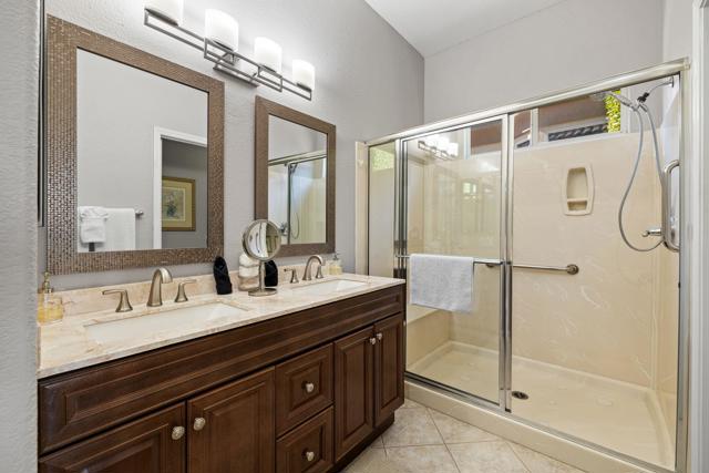 80464 Muirfield Drive, Indio CA: https://media.crmls.org/mediaz/cf14e860-22e2-4713-8dc9-7be060a02b36.jpg