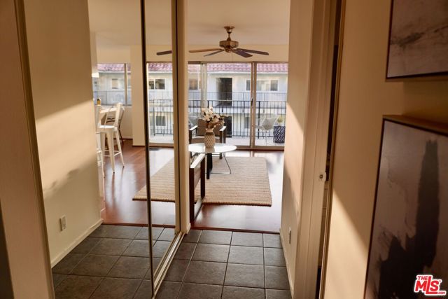 1720 Ardmore Avenue, Hermosa Beach, California 90254, 1 Bedroom Bedrooms, ,1 BathroomBathrooms,Residential,Sold,Ardmore,21110129