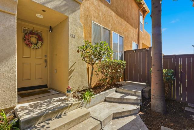 Detail Gallery Image 2 of 41 For 788 Callecita Aquilla Sur, Chula Vista,  CA 91911 - 2 Beds | 2/1 Baths