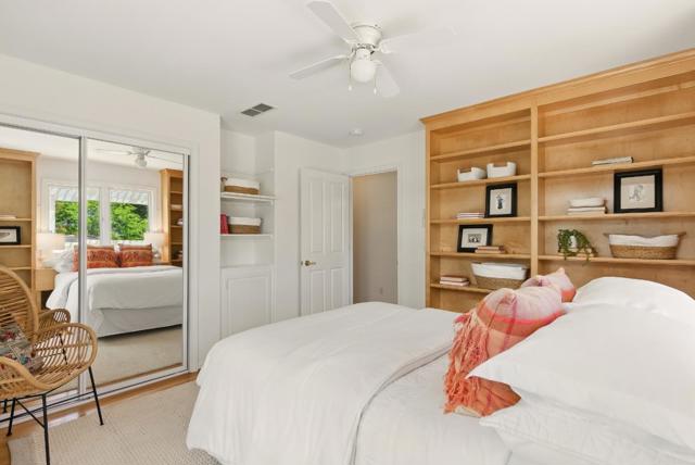 41 Regent Place, Palo Alto CA: https://media.crmls.org/mediaz/cf159d5c-3291-4e31-82a0-6a0f3789ef24.jpg
