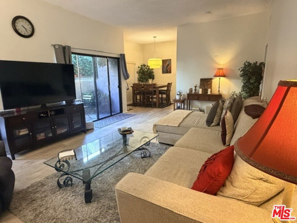 937 19TH Street Unit 4