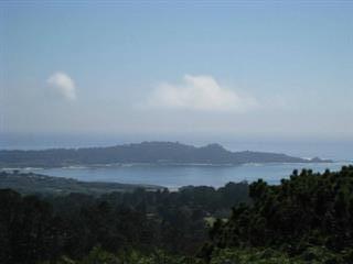 24911 Outlook Terrace, Carmel CA: https://media.crmls.org/mediaz/cf167ed9-4e4c-4392-b3e4-bde4d38d8d64.jpg