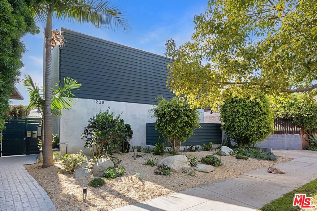 1228 18th Street #D