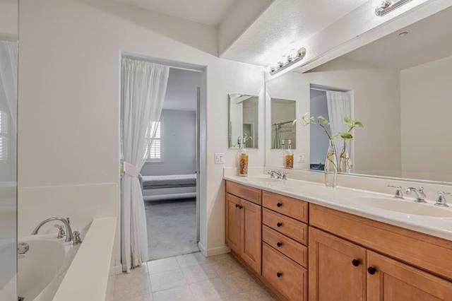 49002 Cinnamon Fern, Fremont CA: https://media.crmls.org/mediaz/cf17b749-1e1b-47a1-bc58-f20a990a6ae9.jpg