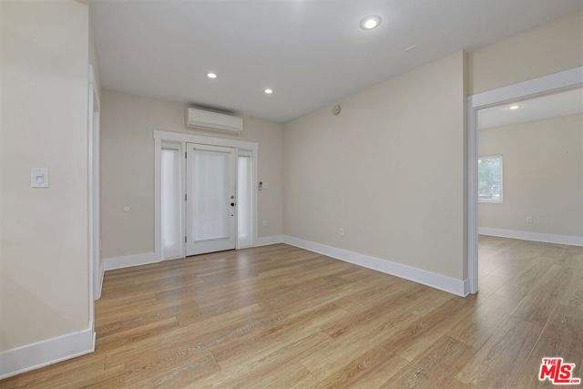 3166 San Marino Street, Los Angeles CA: https://media.crmls.org/mediaz/cf17e17a-11ed-4ea4-98bc-2739ad142ca8.jpg