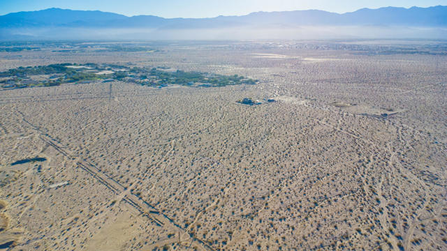 0 Shadow Mountain Lane, Thousand Palms CA: https://media.crmls.org/mediaz/cf1860b3-61eb-45d2-b6ba-51d81e1192f3.jpg