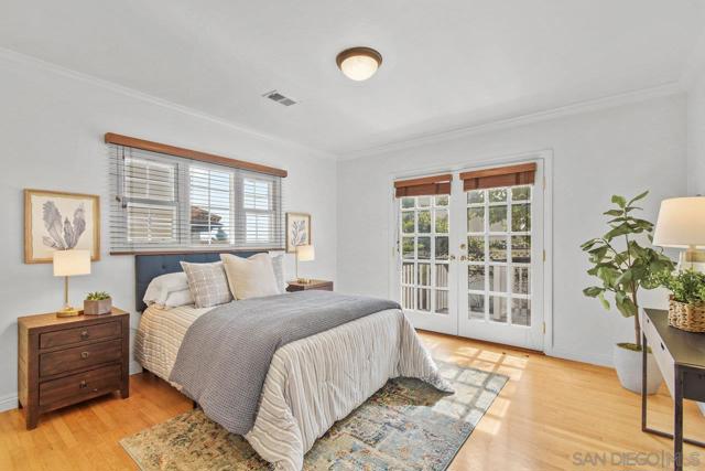 3033 Browning, San Diego CA: https://media.crmls.org/mediaz/cf18fbd2-f8f9-4550-9cba-18407cbd4a96.jpg