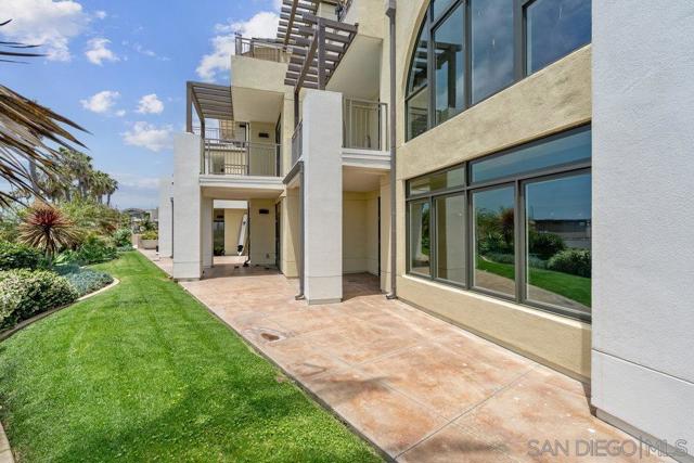 5420 La jolla Blvd., La Jolla CA: https://media.crmls.org/mediaz/cf1b1b23-27c0-4541-aa58-835cad5ac4a6.jpg