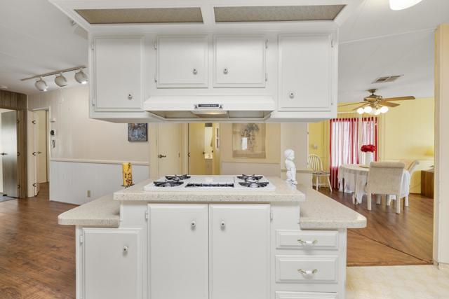 650 S Rancho Santa Fe Road, San Marcos CA: https://media.crmls.org/mediaz/cf1b484e-e08a-42d9-9868-ecc0cd7ec555.jpg