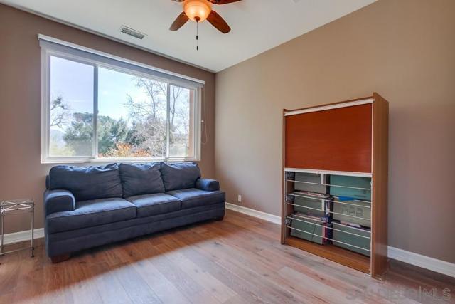 Image 28 of 44 For 16270 Pauma Valley Dr