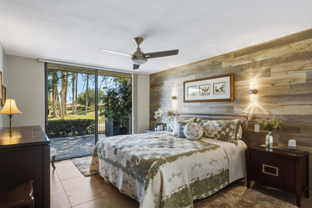 148 Las Lomas, Palm Desert, CA 92260