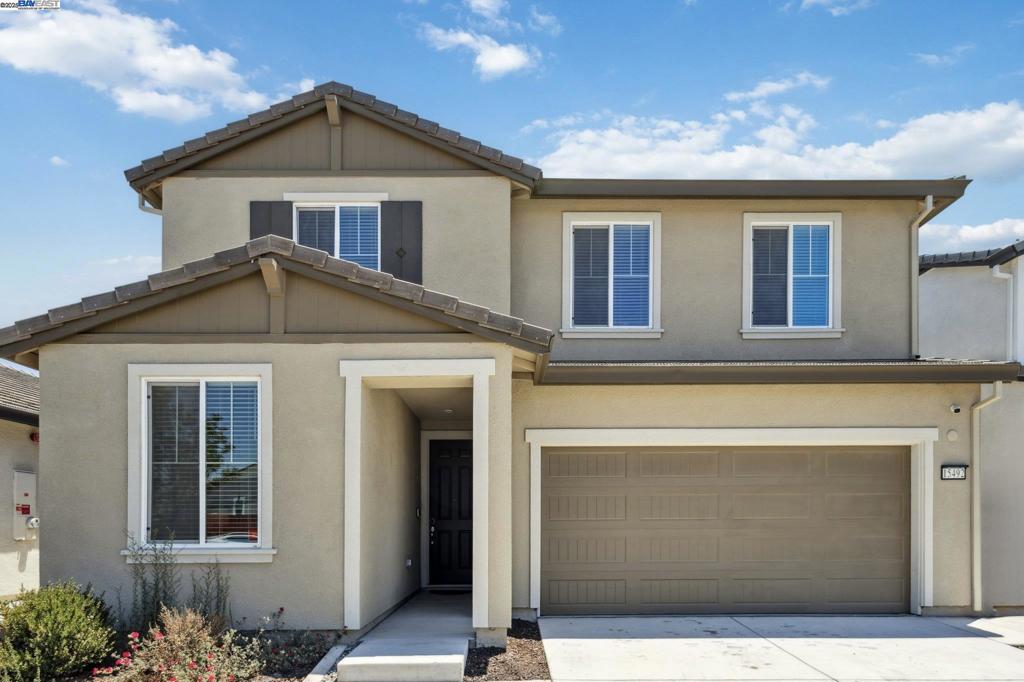 15492 Warbler Pl