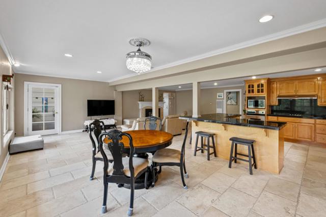 17480 Hoot Owl Way, Morgan Hill CA: https://media.crmls.org/mediaz/cf217512-3b69-4ad3-acc5-ac21405b0962.jpg
