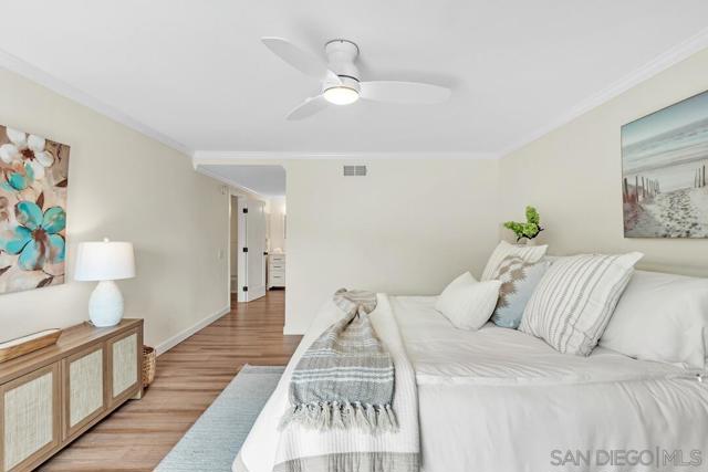 24 Montego Court, Coronado CA: https://media.crmls.org/mediaz/cf21ca92-ea75-4ca9-80bf-95d23d2741c6.jpg